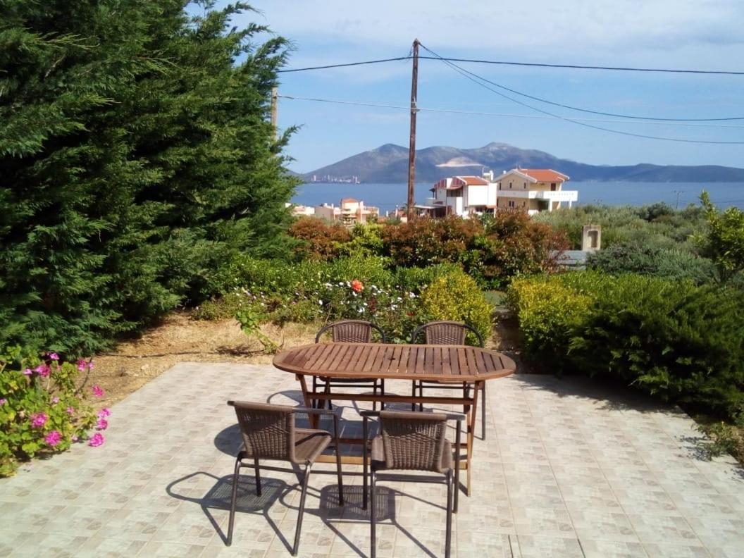 Aliveri Flat With Sea View Exterior foto